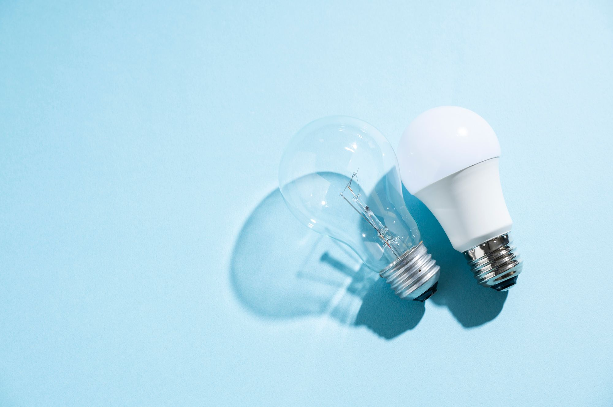 【2025年最新】法人向け｜電気代高騰への6つの対策法と電気使用量見える化のすすめ