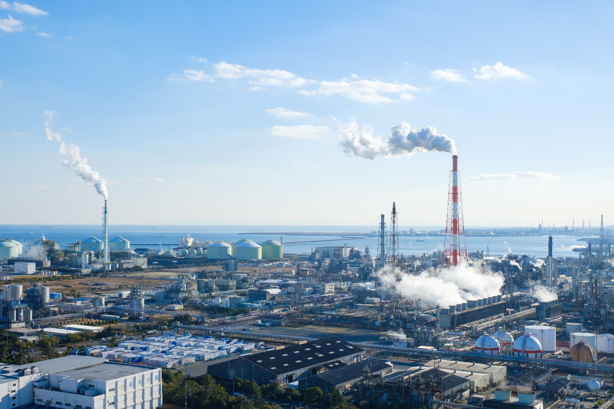 容量市場とは？目的や仕組みは？中小企業を含む需要家への影響も解説