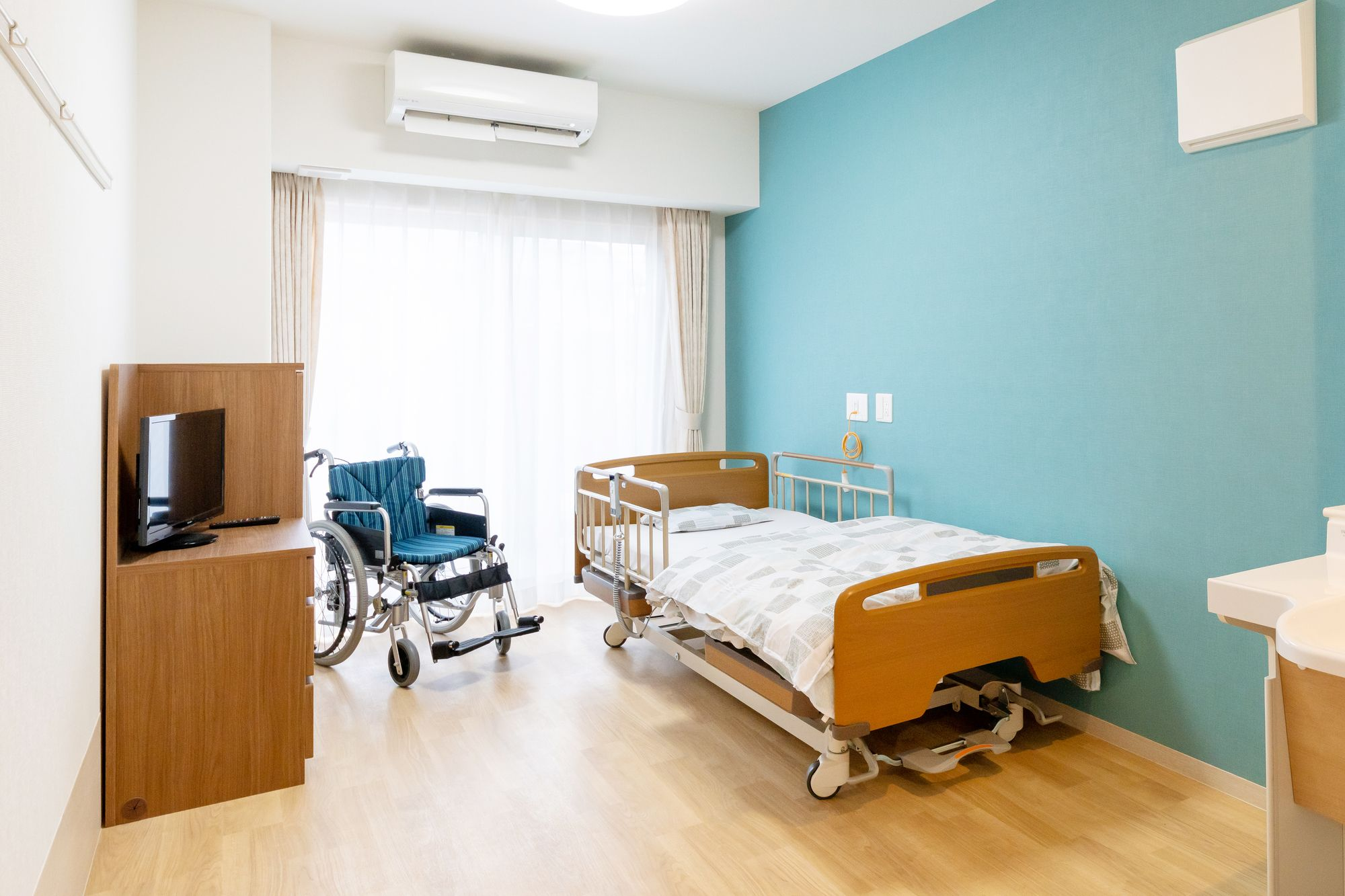 【急務】電気使用量が多すぎる病院が起こすべき行動！おすすめの省エネ・節電対策