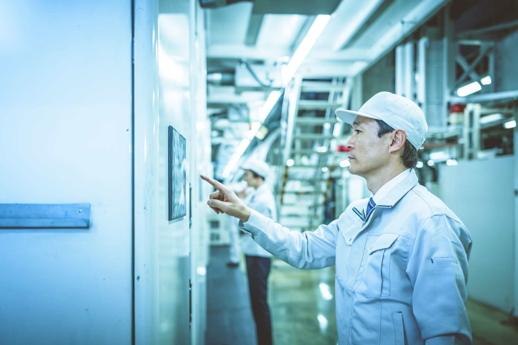 製造業で電気料金を削減する方法3選